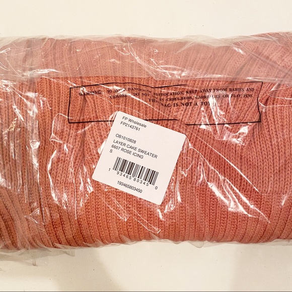 Free people layer cake peplum rose sweater - Picture 7 of 7